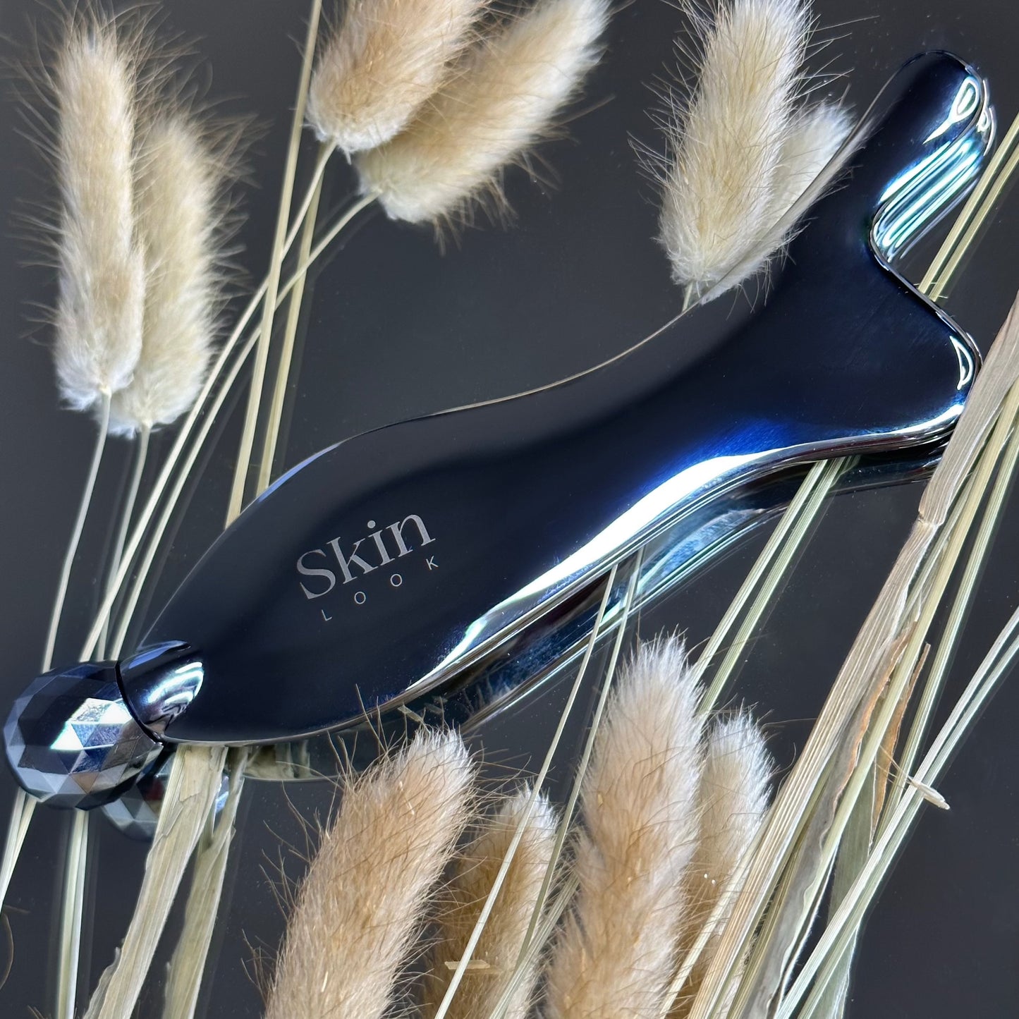 Gua Sha - "AgePerfectly"
